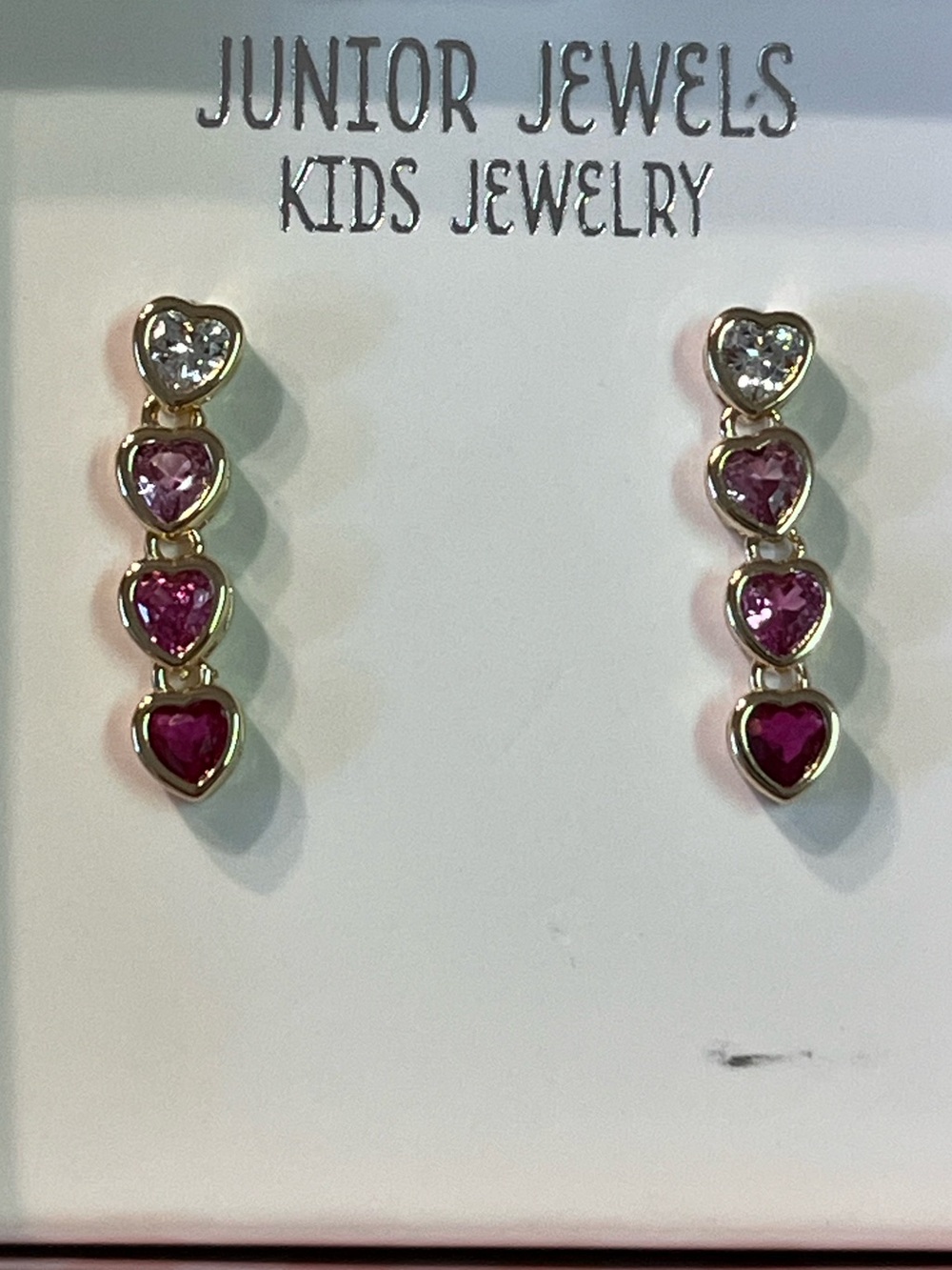 New junior jewels heart earrings
Graduated colors
Sweet!